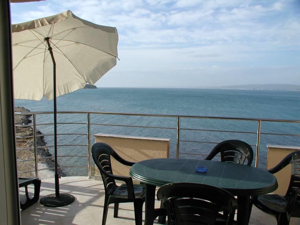 Apartamento Njofra Banj Exterior foto