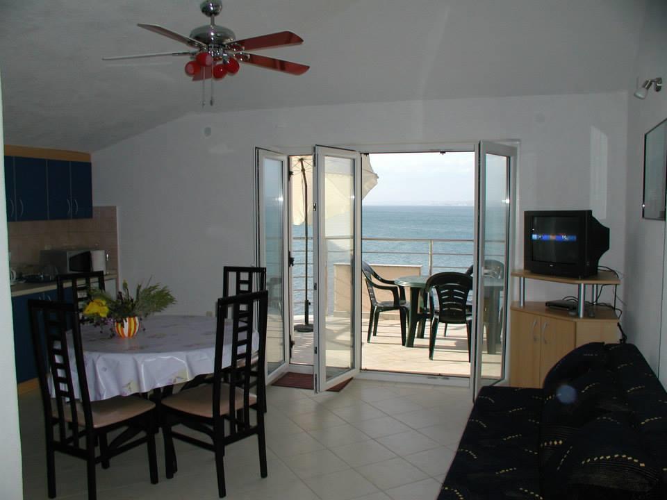 Apartamento Njofra Banj Exterior foto