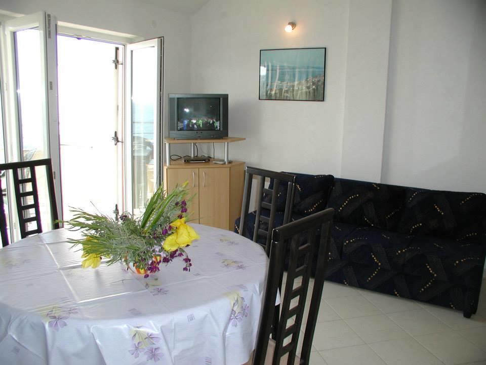 Apartamento Njofra Banj Exterior foto
